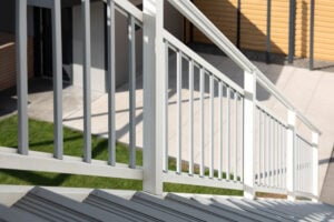 alubalkon milano treppenaufgang stufen aus aluminium