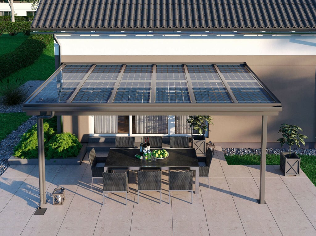 Solar Terrassendach mit PV-Modulen - Überdachung Solaranlage mit Leeb