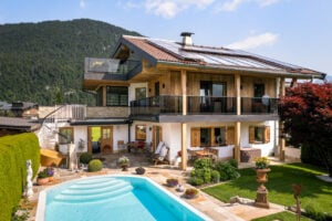 glas balkongelaender vision aus alu im landhausstil