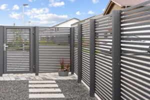 zaun alu diritto gehtuer im garten