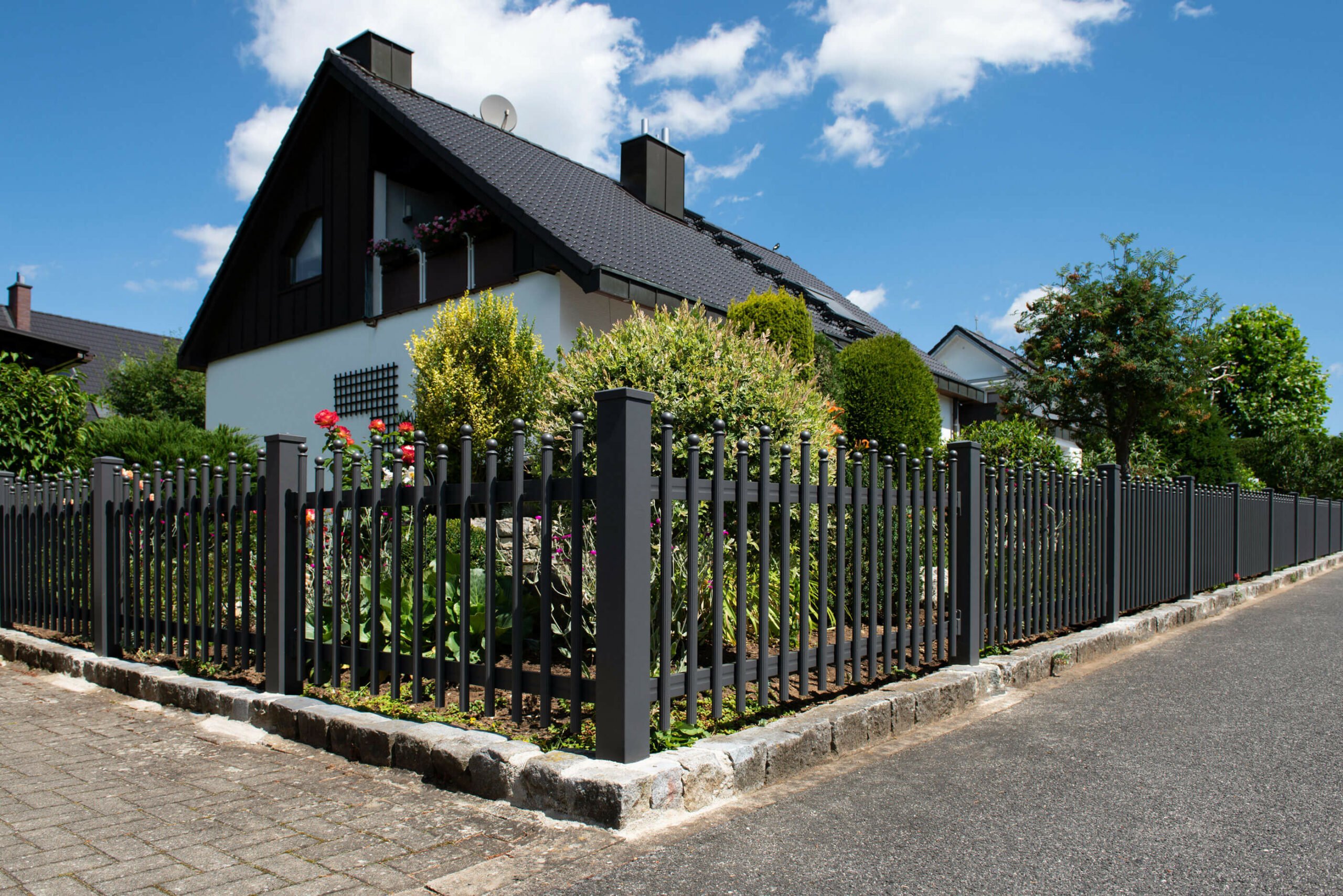 ALU Zaun Versailles Leeb Balkone