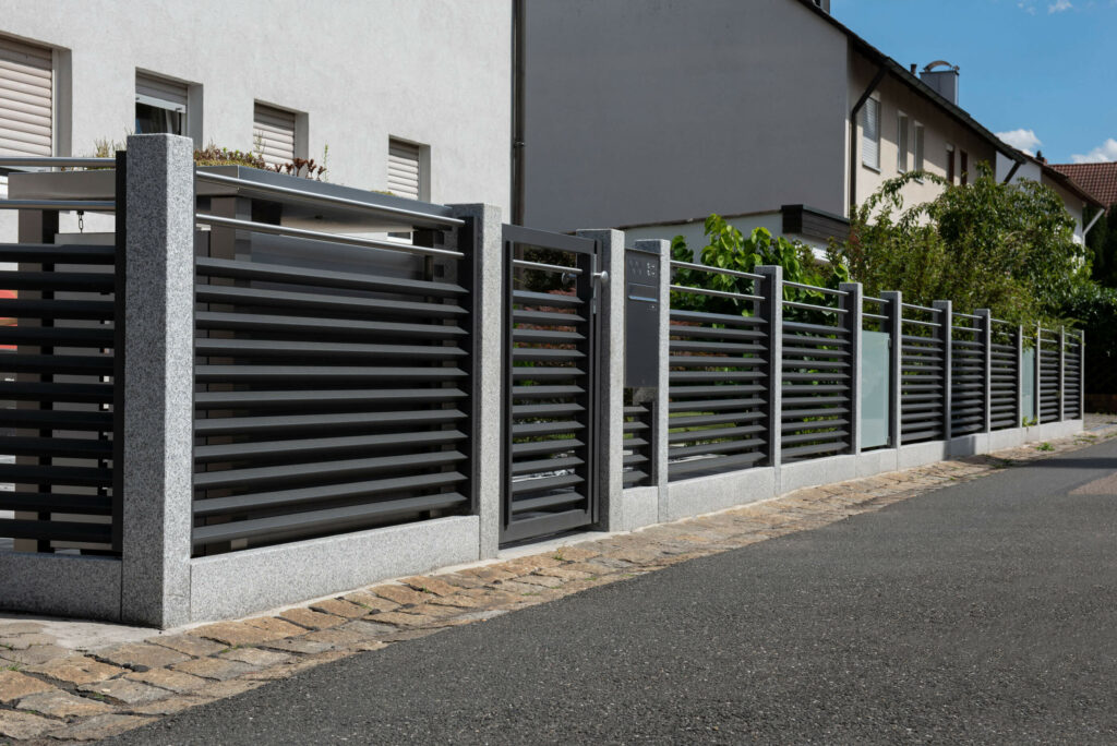 alu zaun barcelona sauber nachher
