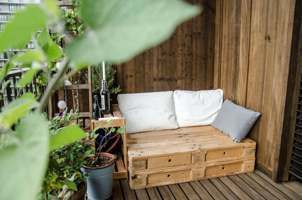 Vertical Gardening auf der gemütlichen Terrasse