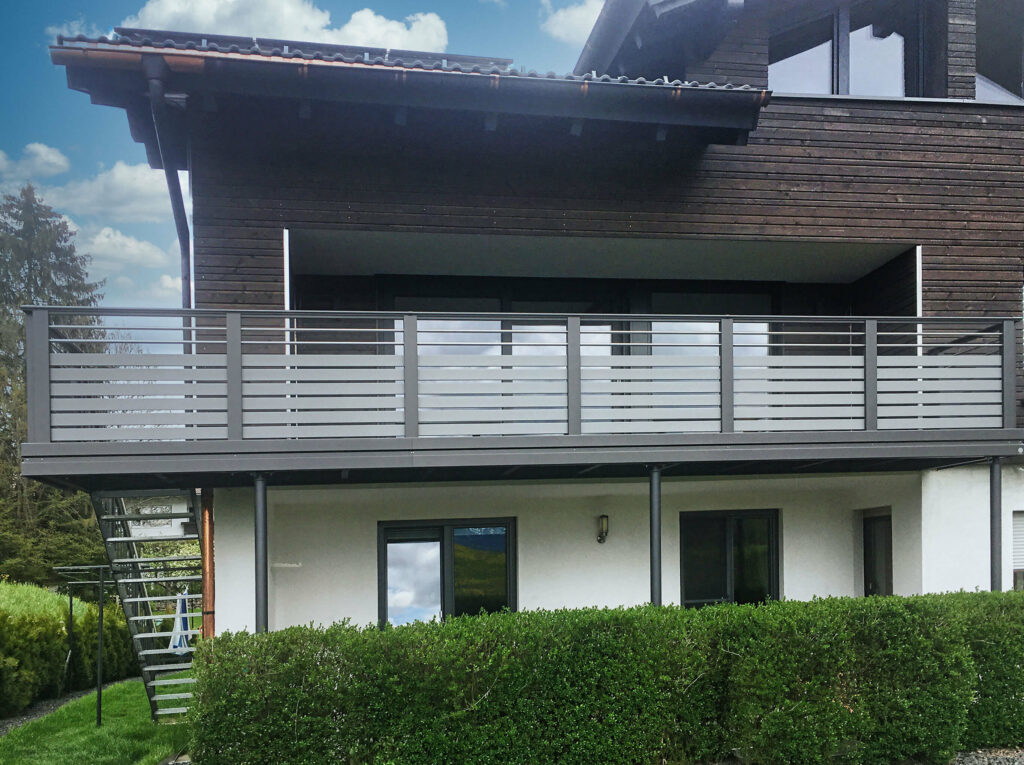 kundenreferenz-anbaubalkon-alubalkongelaender