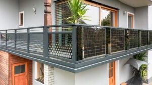 glasbalkon ballina und solarbalkon optimus in aluminium anthrazit