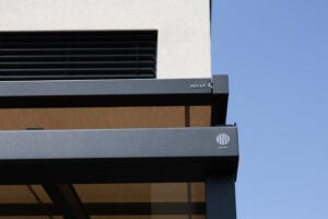 alu terrassenueberdachung amalfi mit aufdachmarkise