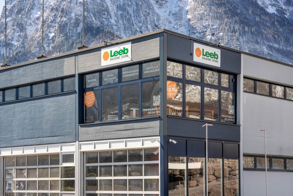 Schauraum Leeb Glarus Schweiz Schneider